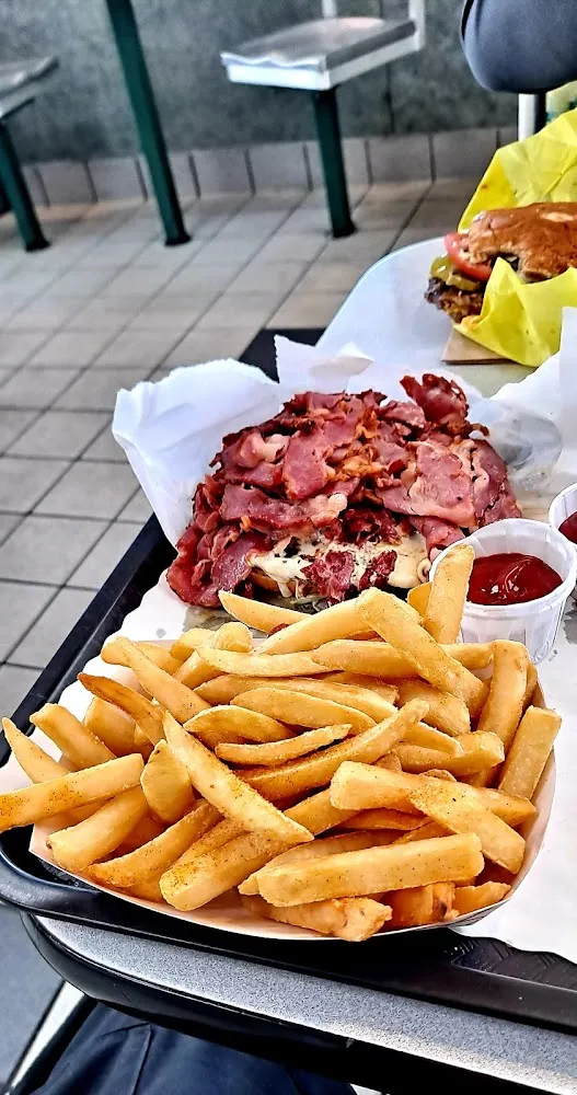 Pastrami Cheese Fries